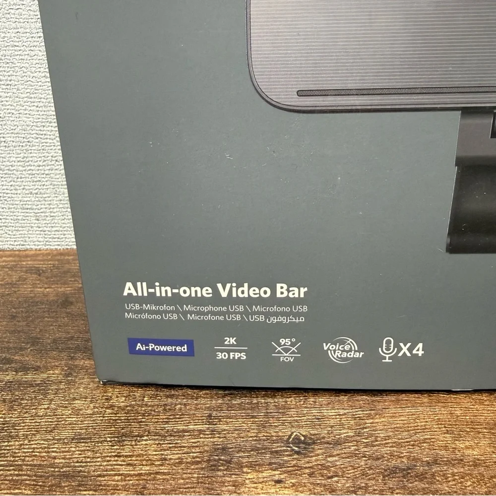Anker PowerConf B600 Videobar Webcam with Light, with 2K Camara